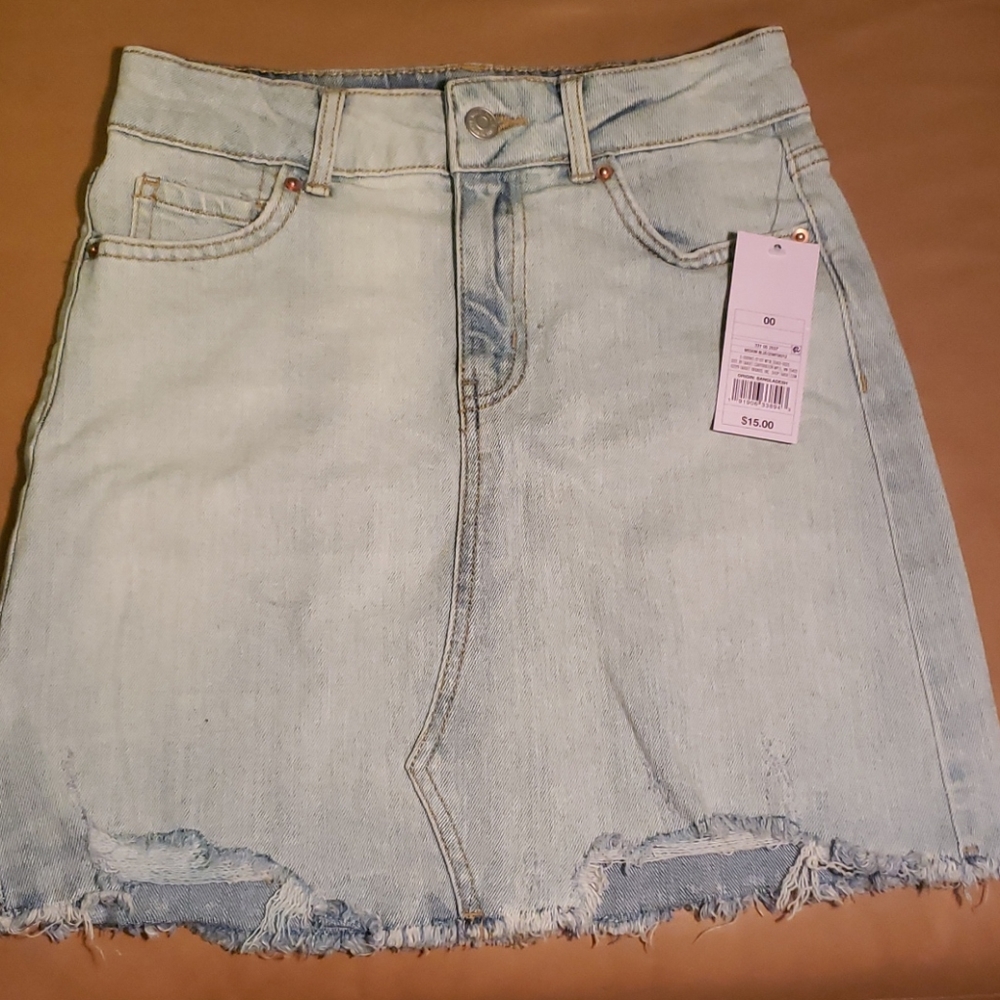 NWT Blue jean skirt